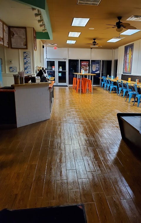 Professionally cleaned restaurant dining room by Clean Sheen LLC